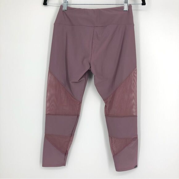 Onzie Leggings Womens Small Purple Cropped‎ Mesh Insets - Picture 2 of 4